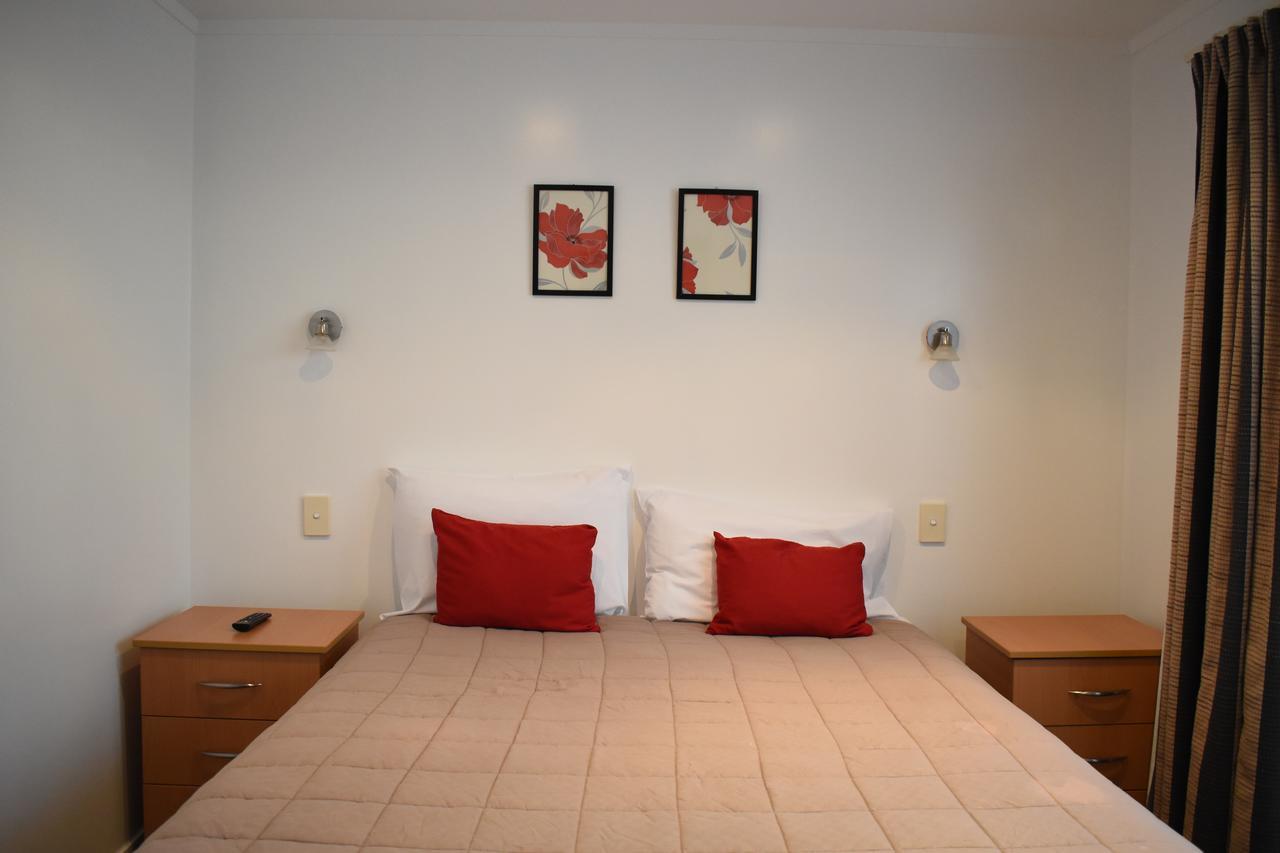 One-Bedroom Suite,665943432:JPEG
