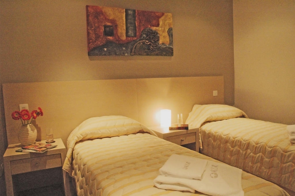 Comfort Double or Twin Room Airport Transfer