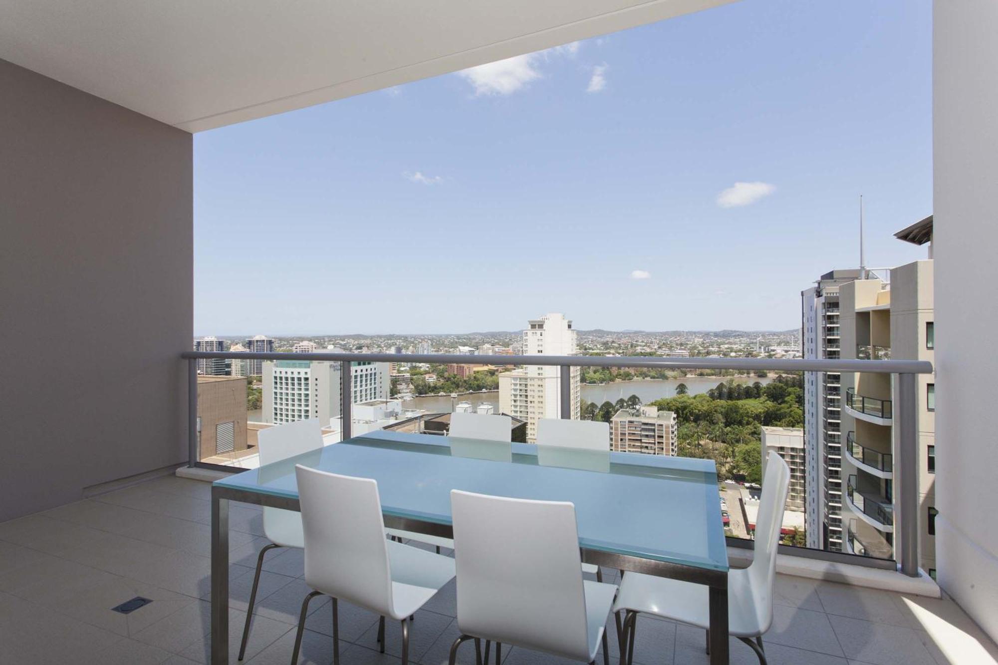 Two-bedroom apartment,677858985:JPEG