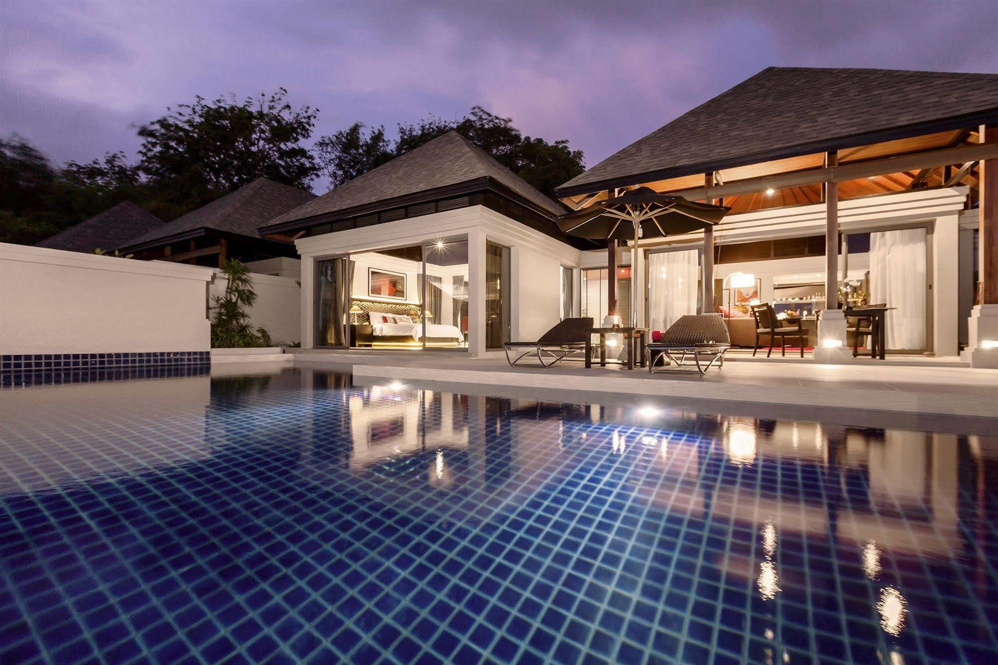 Tropical Pool Villa