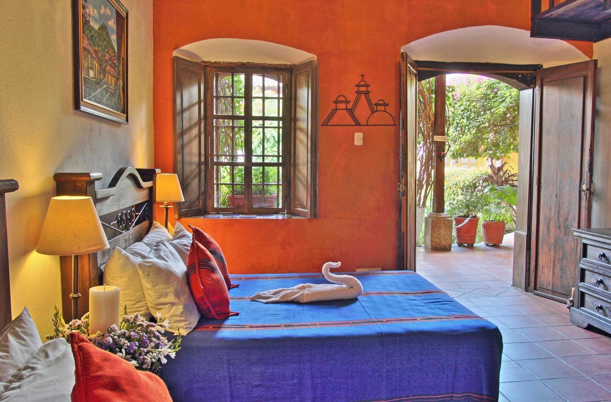 Double Room Private Bathroom