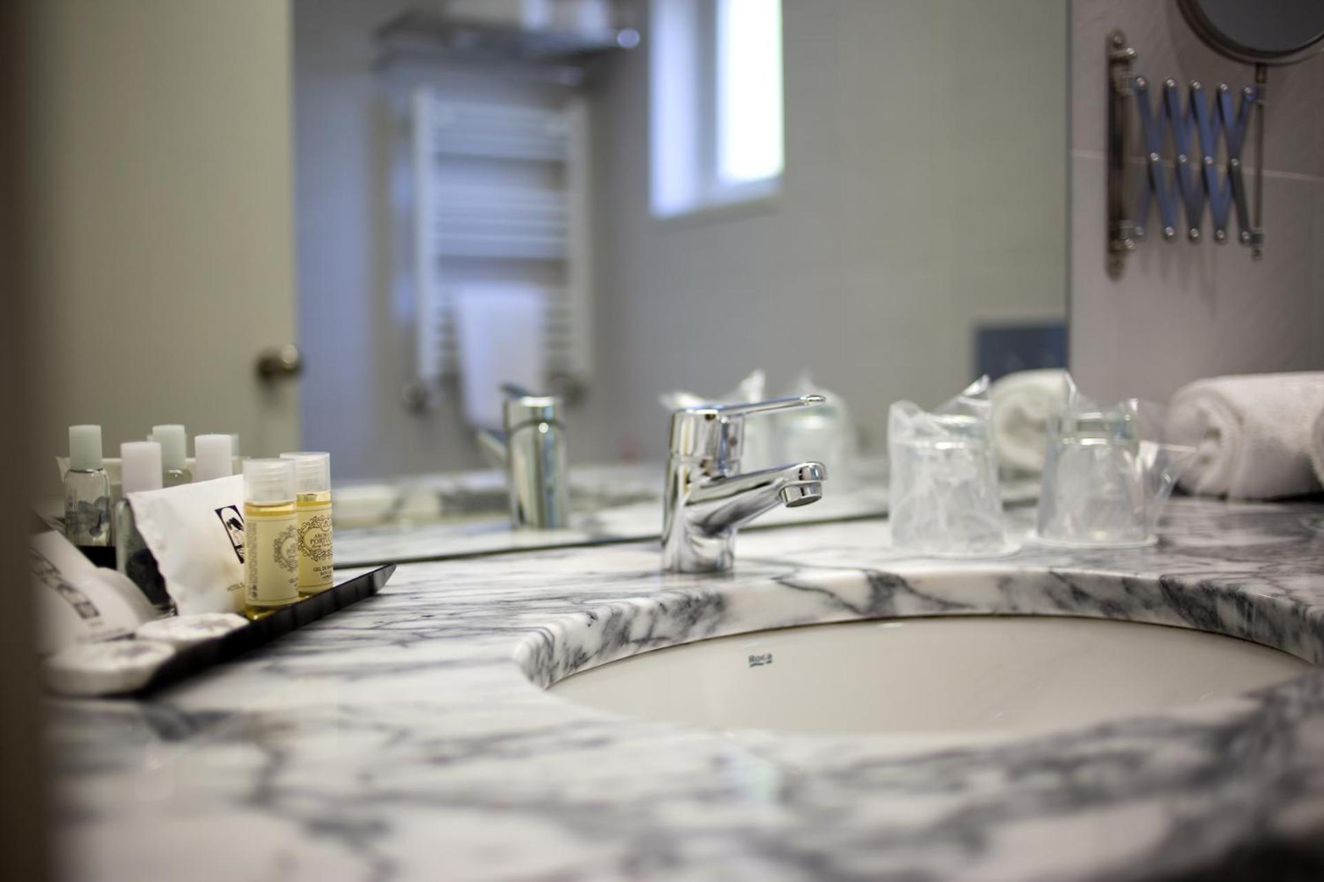 Chambre Double ou Lits Jumeaux - Forfait Romantique