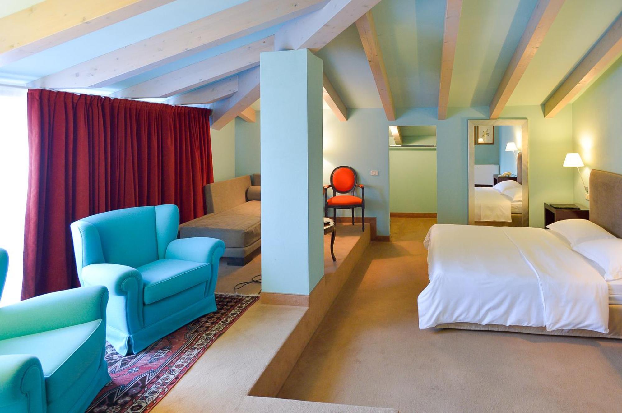 Junior Suite Lake View