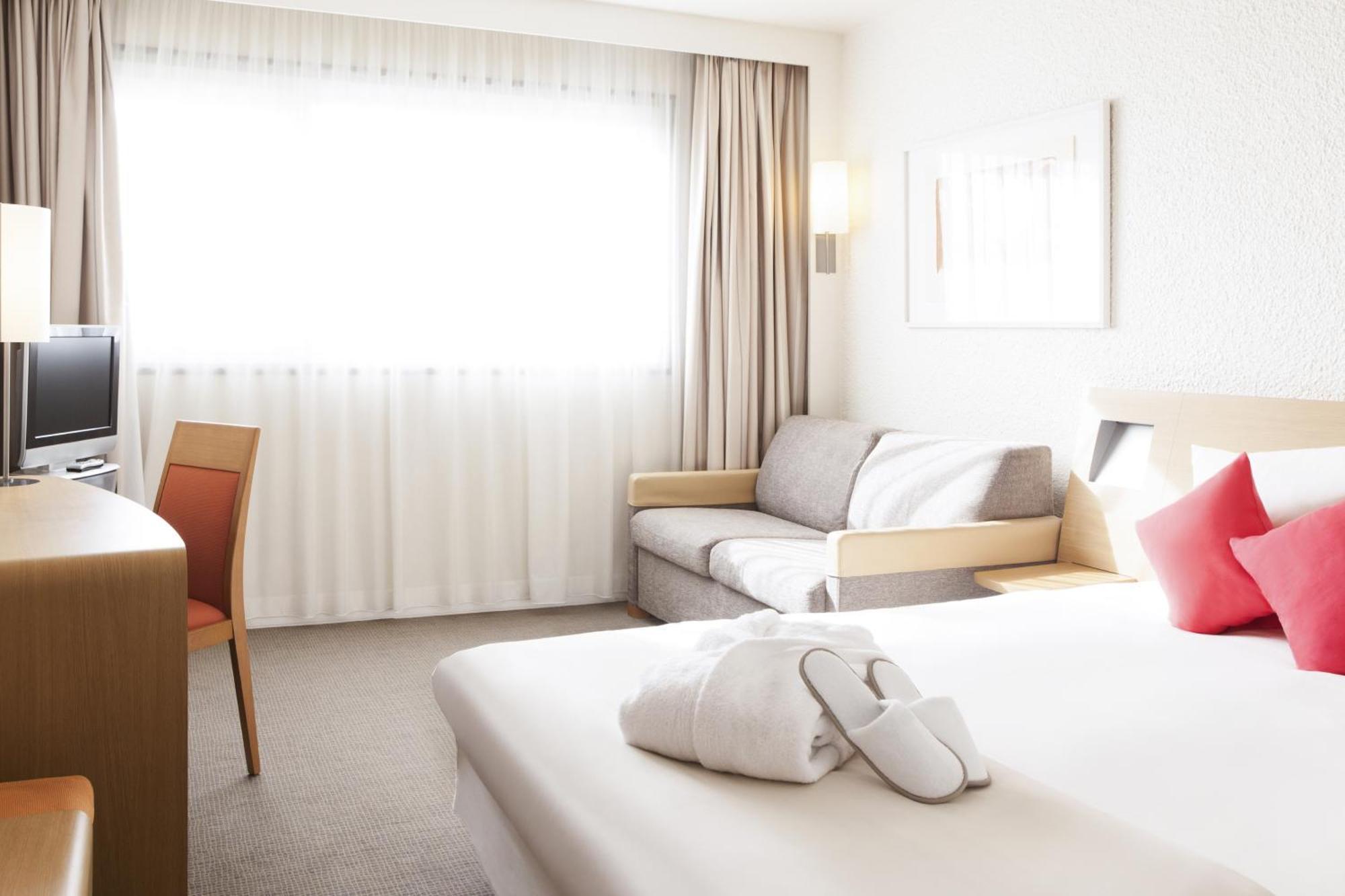 Executive Double Room with Sofa Bed