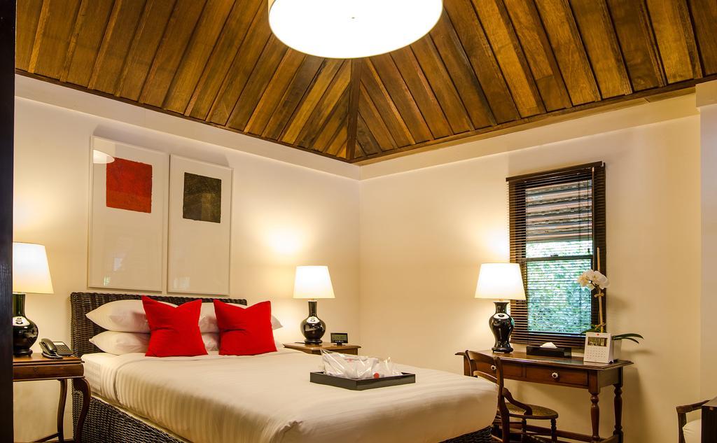 Two-Bedroom Suite -  Above 12 Years Old Only,830132984:JPEG