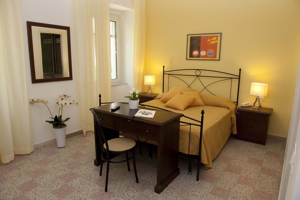 Deluxe Quadruple Room,63067396:JPEG