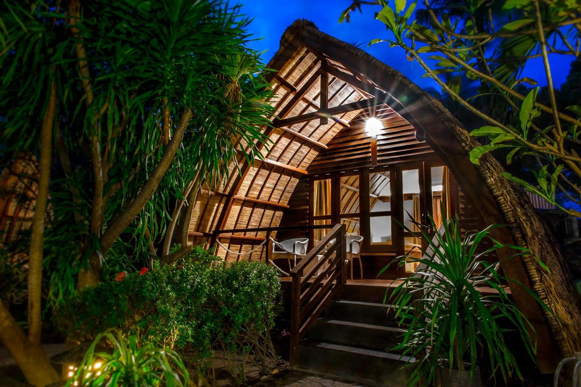 Traditional Bungalow Double or Twin