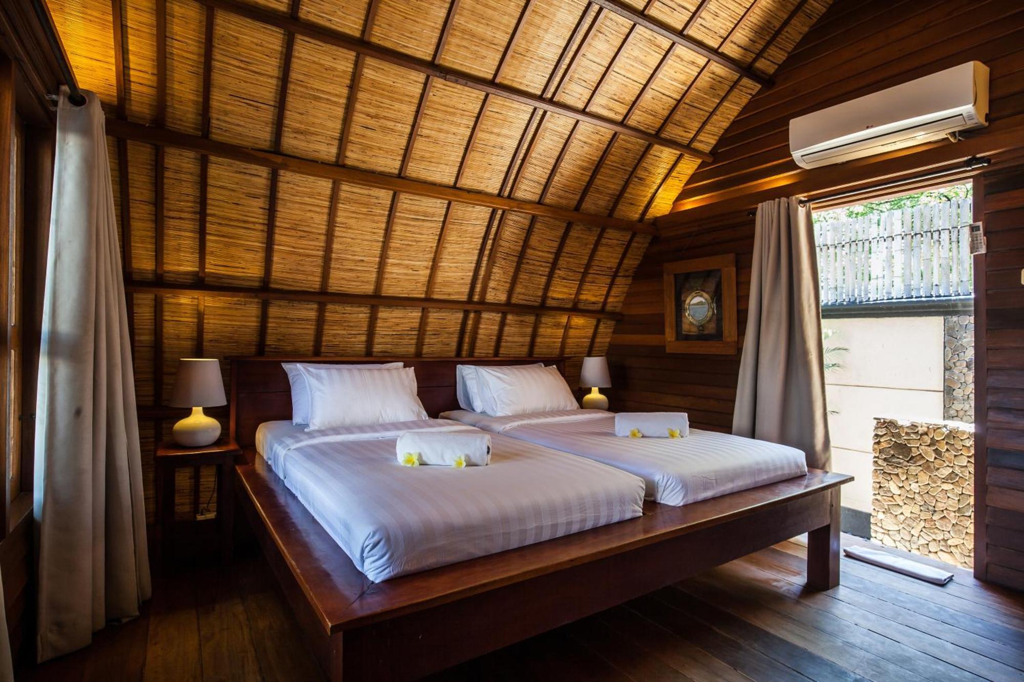 Traditional Bungalow Double or Twin