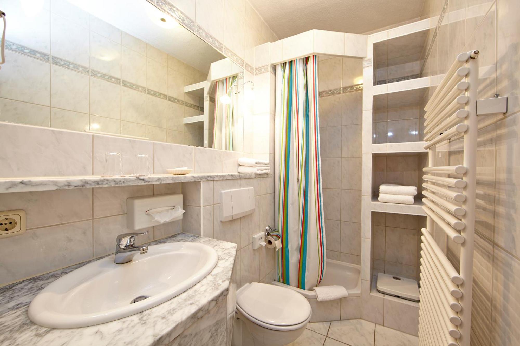 Double Room,708679903:JPEG