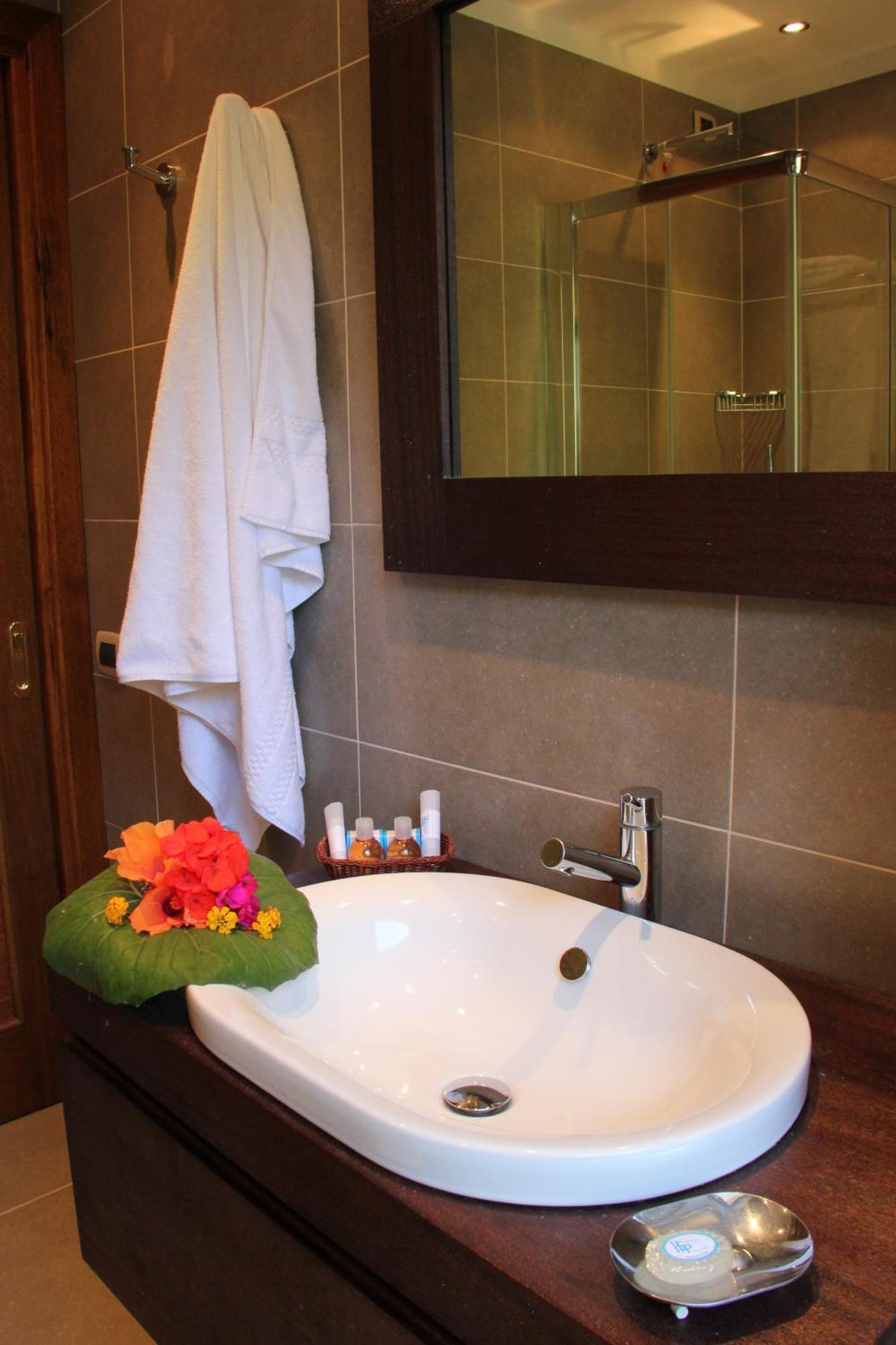 Suite with Sea View,728486809:JPEG