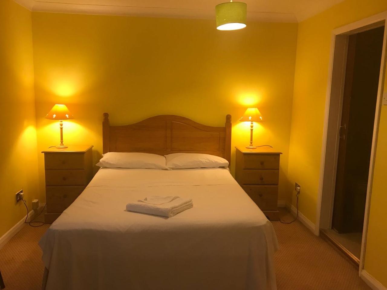 Quarto Duplo com Banheiro Privativo