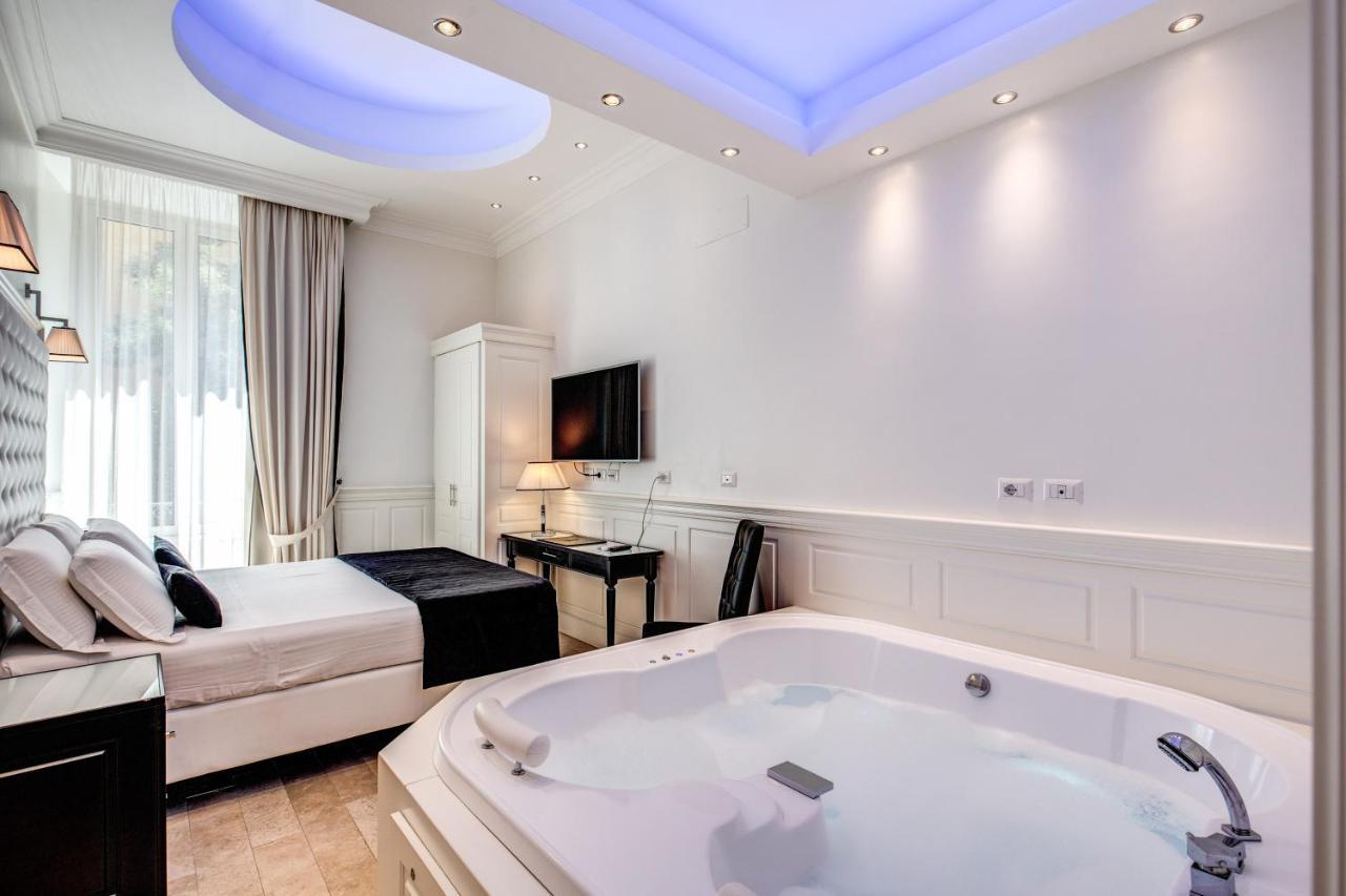 Double Room Spa Bath