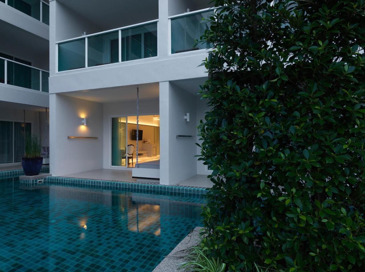 Deluxe Double Room Pool Access