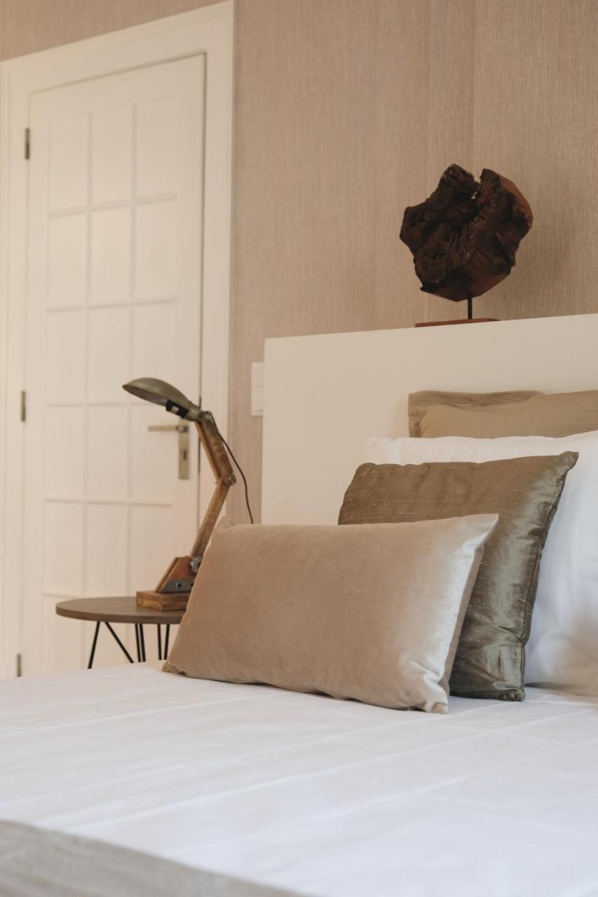 King Suite with Balcony,726851401:JPEG