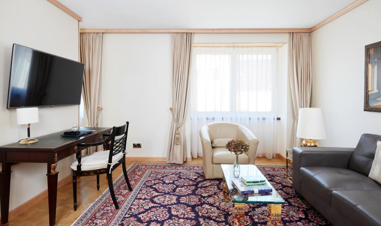 Superior Double Apartment,1211843134:JPEG