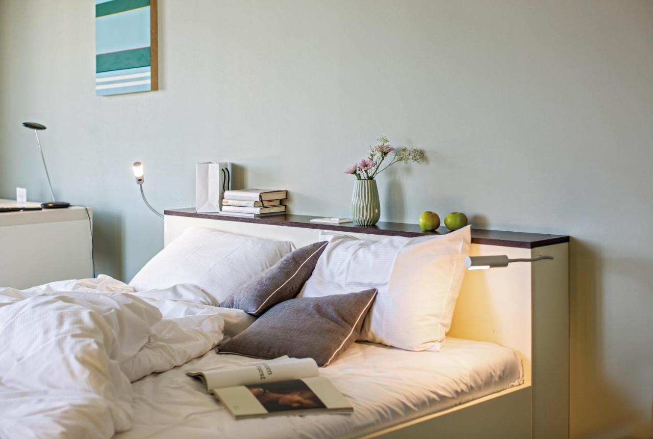 Comfort Double Room (180cm bed width)