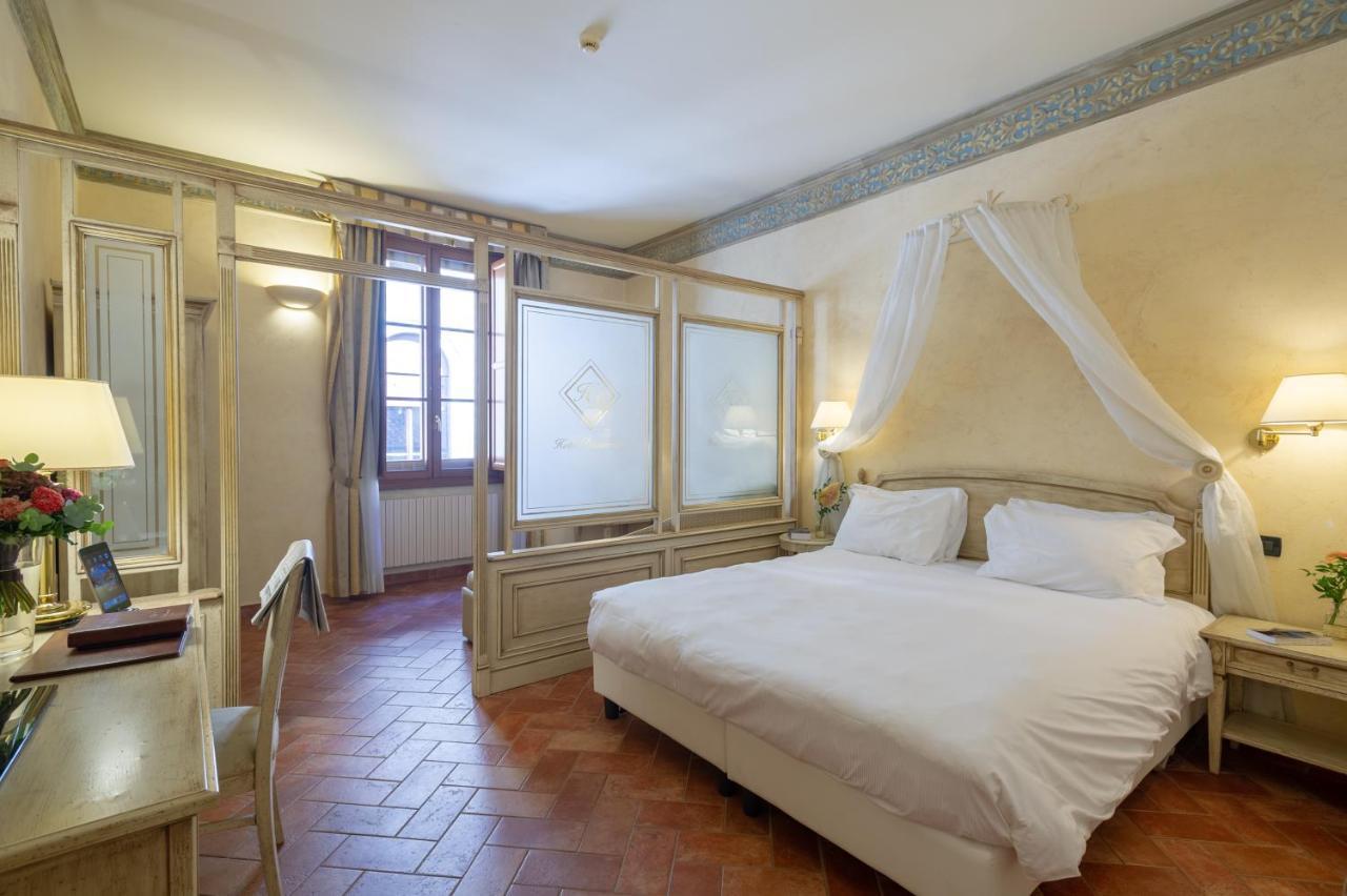 Superior Quadruple Room,993019192:JPEG