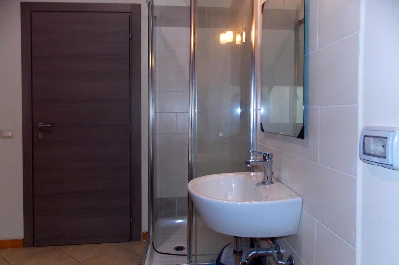 Basic Triple Room with Shared Bathroom,749315537:JPEG
