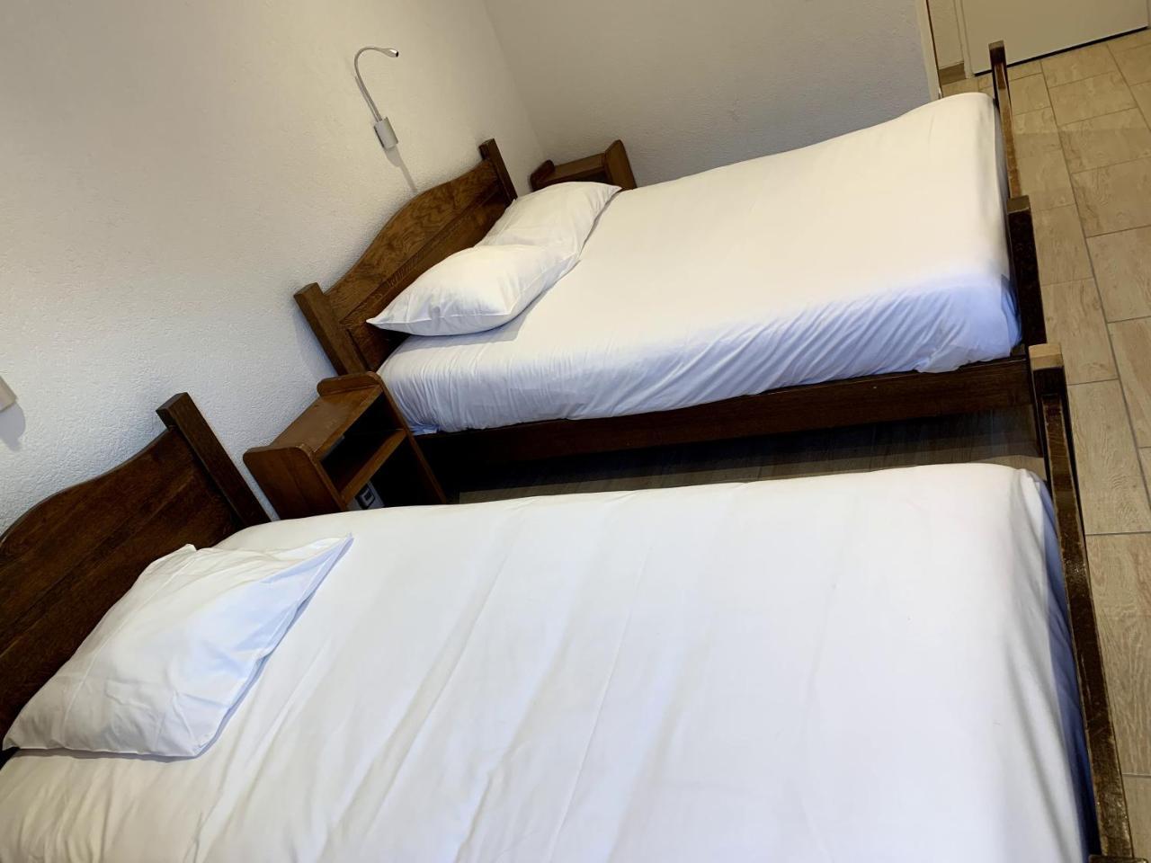 Triple Room with Private Bathroom,769028254:JPEG