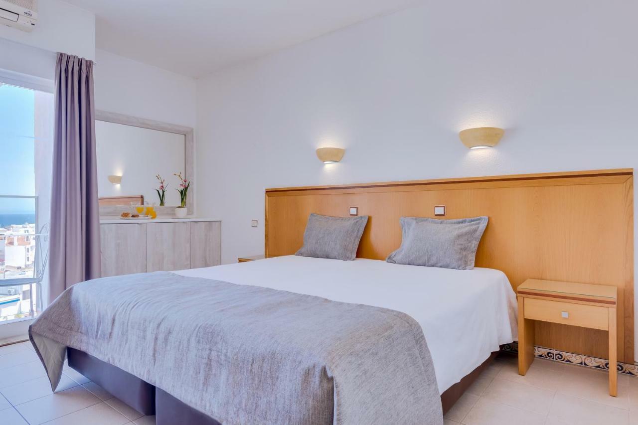 Twin Room,799014171:JPEG