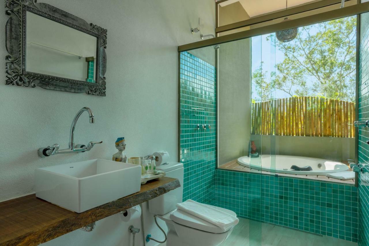 Luxo Triplo com Hidromassagem Externa