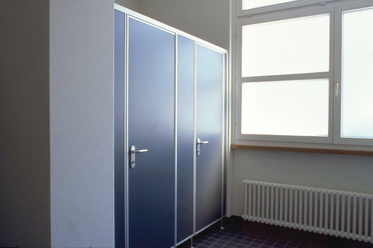 Bed in 6-Bed Dormitory Room,817785758:JPEG