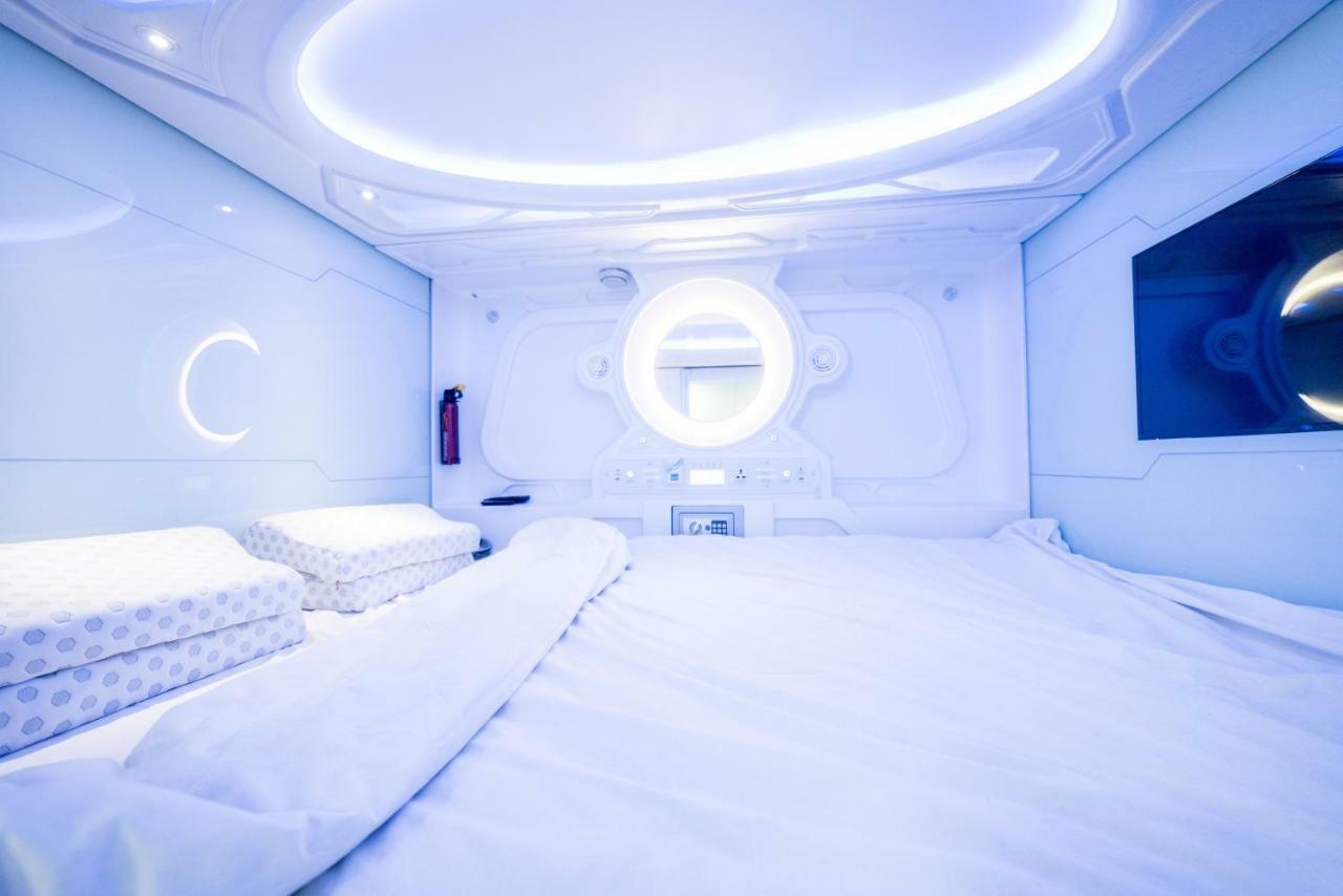 Kapsel-Doppelzimmer