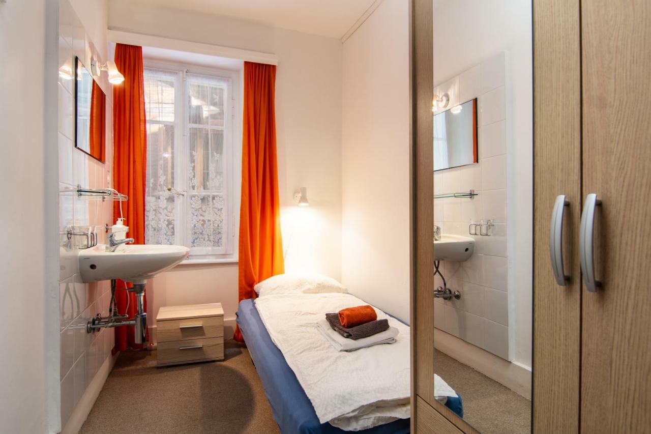 Single Room with Shared Bathroom