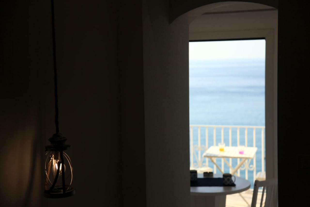 Seaside Apartment Sea Beach Views