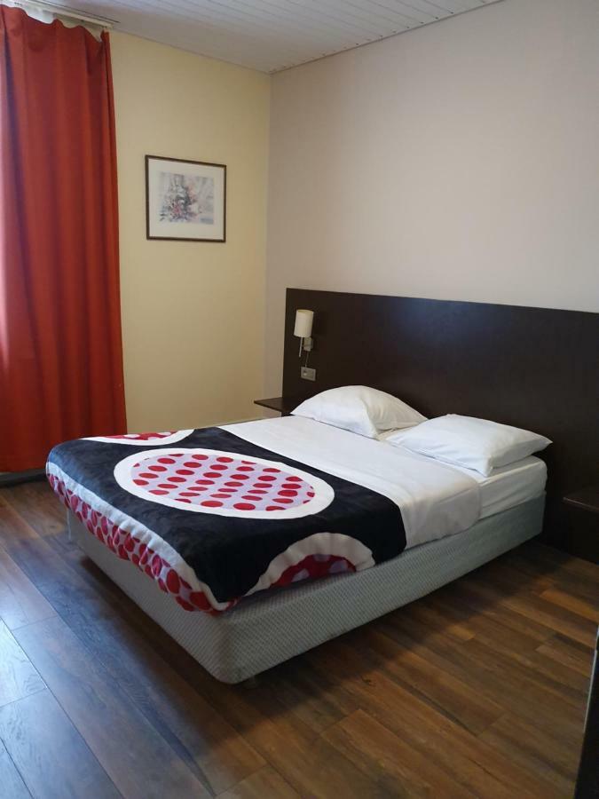 Budget Double Room,846507002:JPEG
