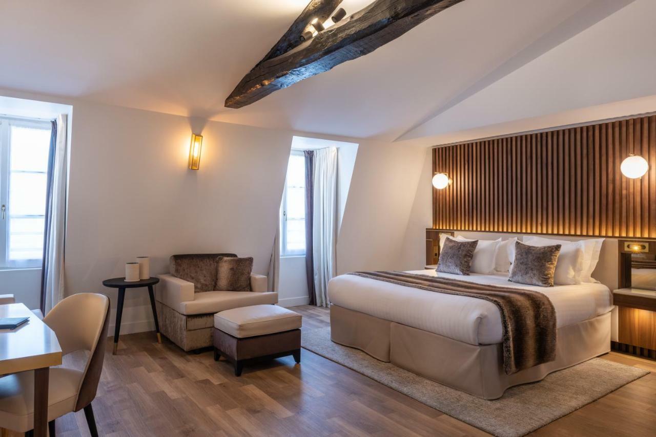 Suite,1208547121:JPEG