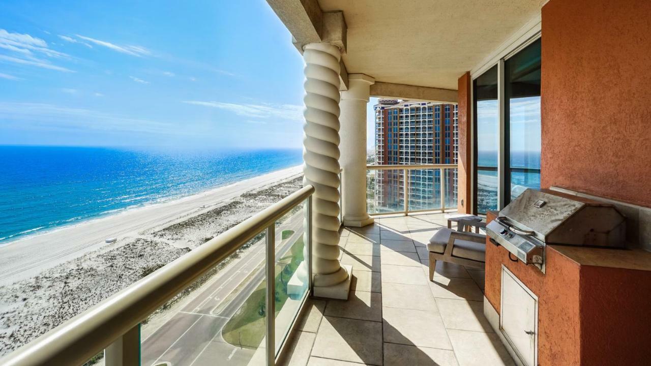 Three-Bedroom Apartment Gulf Front