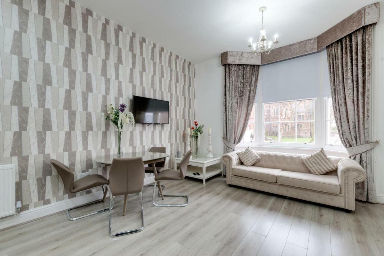 Superior Apartment