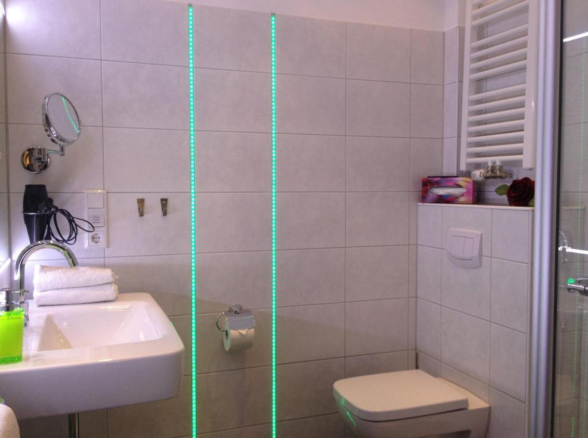 One-Bedroom Apartment,917473579:JPEG