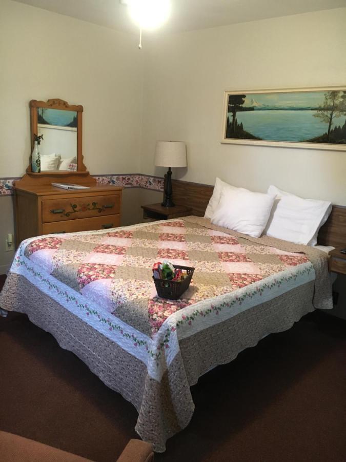 Standard Queen Room,932215810:JPEG