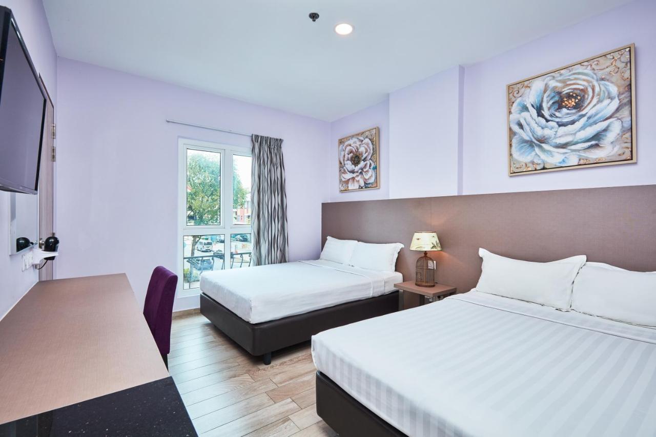 Superior Queen Room Two Queen Beds
