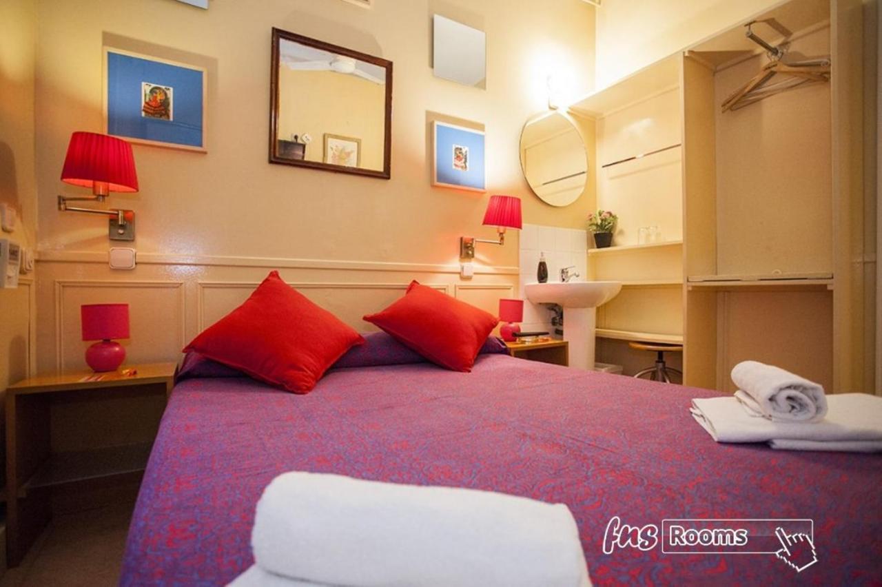 Standard Double Room with Shared Bathroom