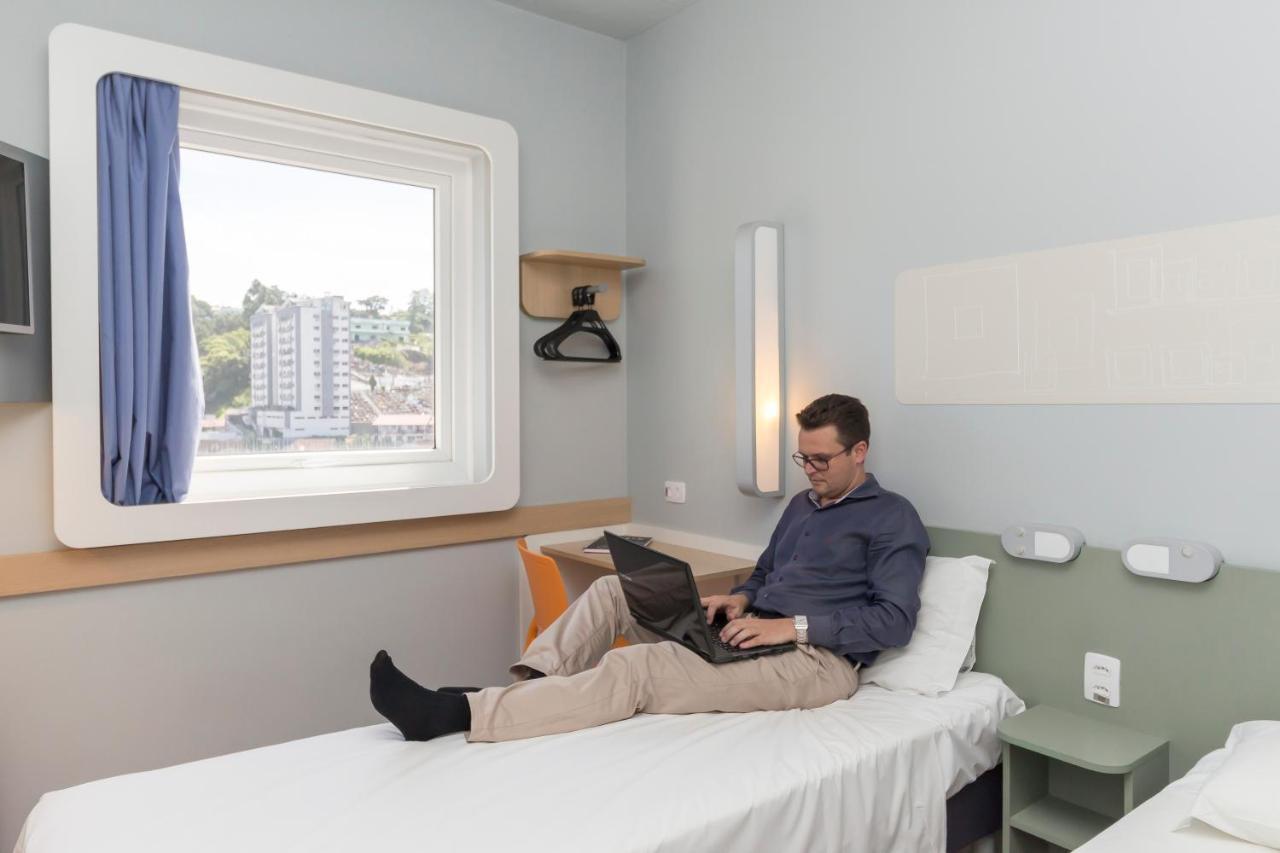 Standard Apartment Two Single Beds