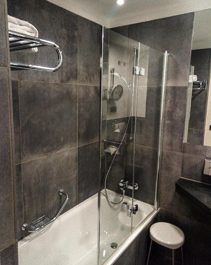 Standard Single Room,1197676072:JPEG