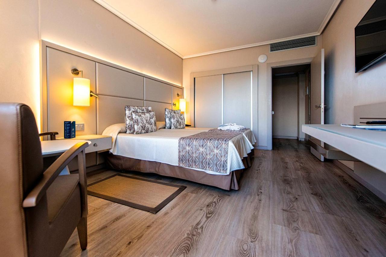 Double Room with Sea View and / or pool view (3 Adults),967402507:JPEG