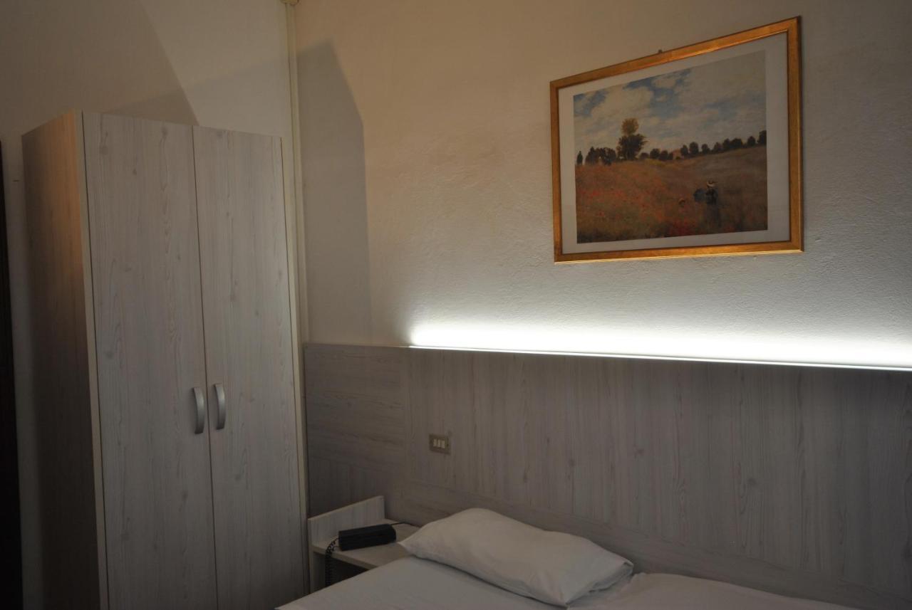 Single Room - Annex,968114860:JPEG