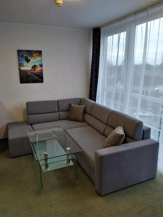 One-Bedroom Apartment,1199955040:JPEG