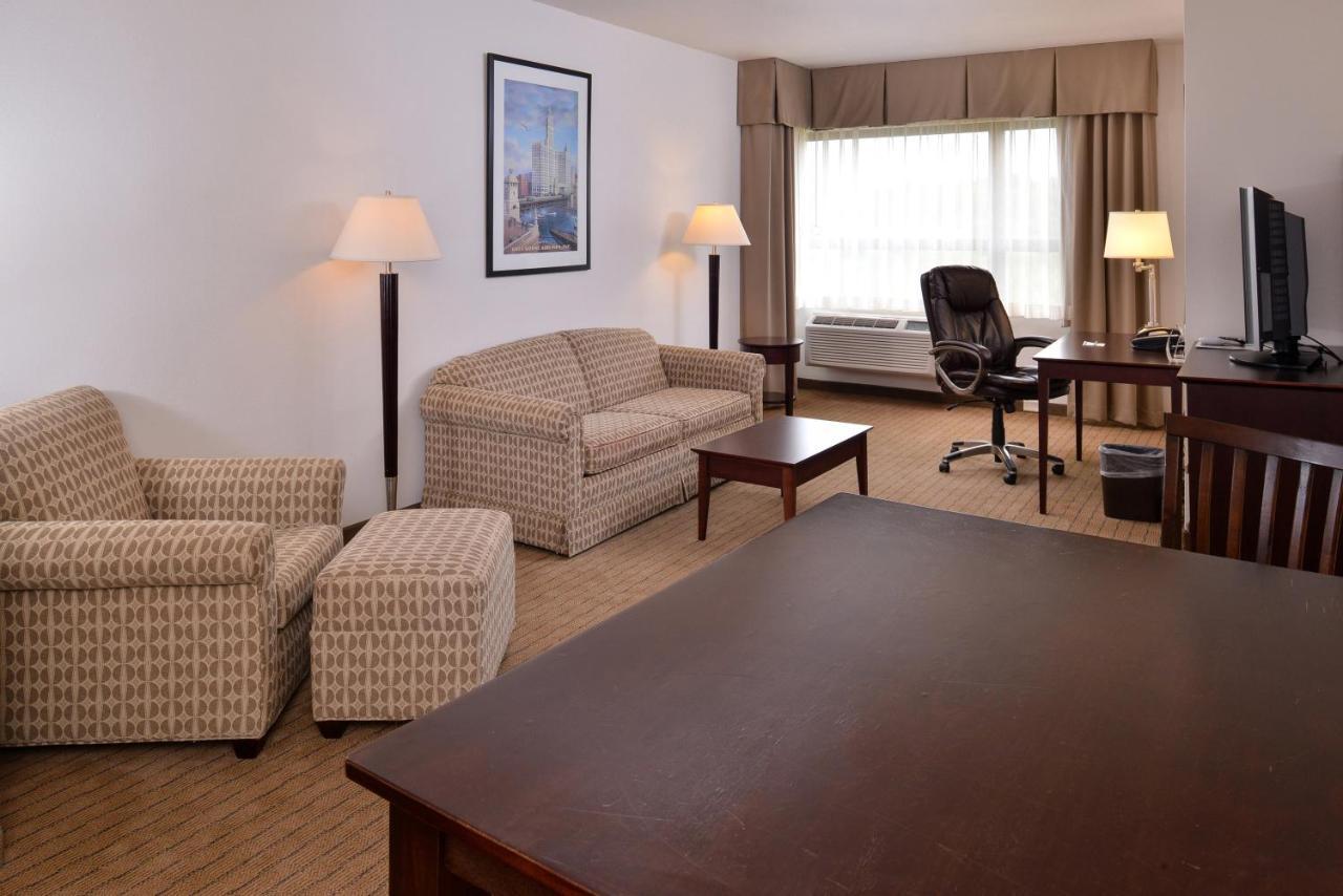 1 King Bed Standard Top Floor
