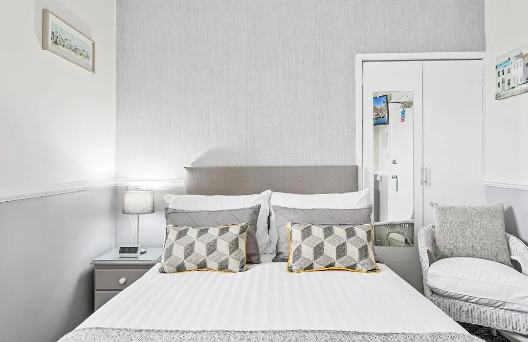 Westbrook Guesthouse-1