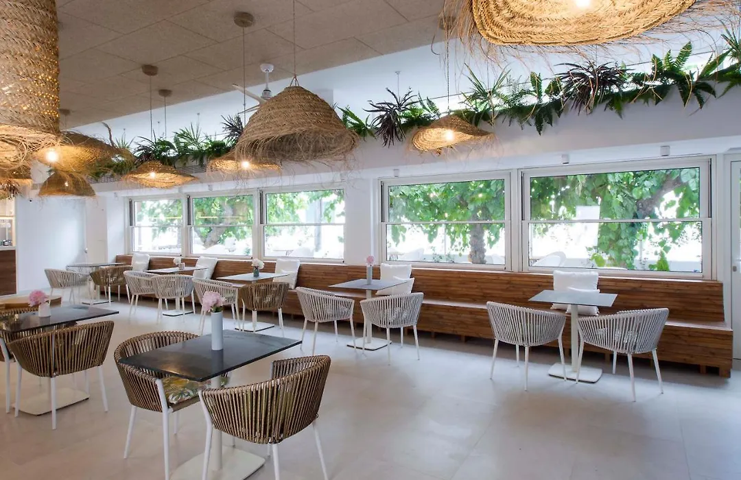 May Altafulla Beach Boutique Hotel-1