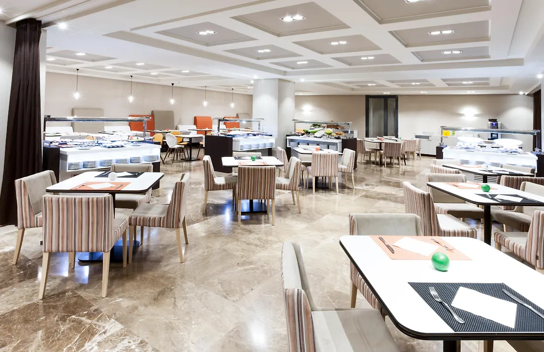 Novotel Madrid Center-1
