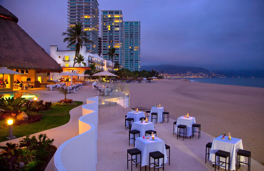 Krystal Vallarta-1