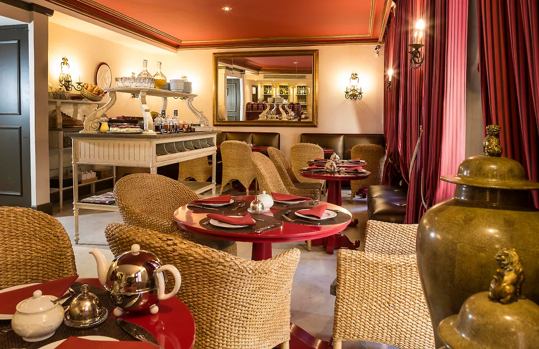 Le Cavendish-1