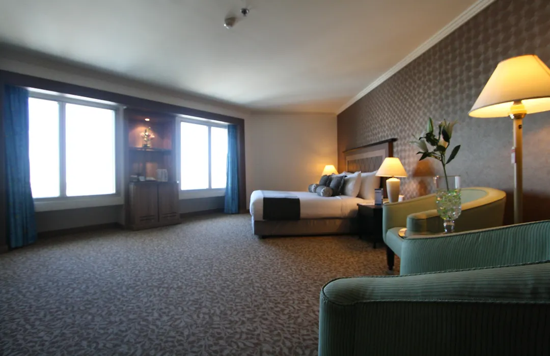 Baiyoke Sky Hotel-1