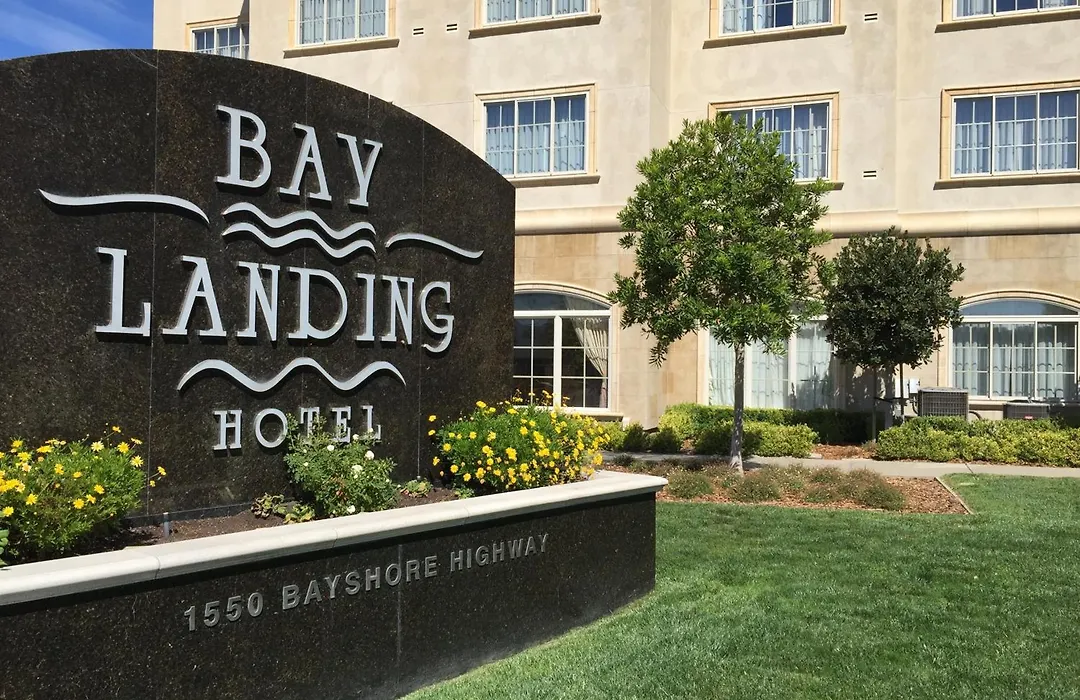 Bay Landing Hotel-1
